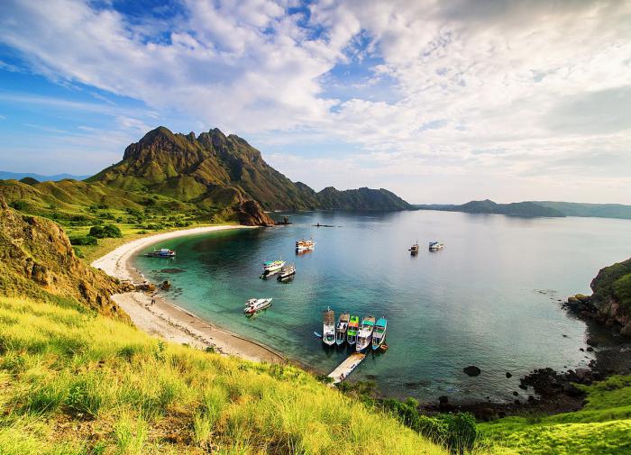 Индонезия отказалась от введения туристического налога после общественного протеста