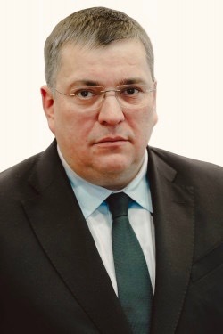 На экс-министра транспорта и дорожного хозяйства Башкирии завели уголовное дело